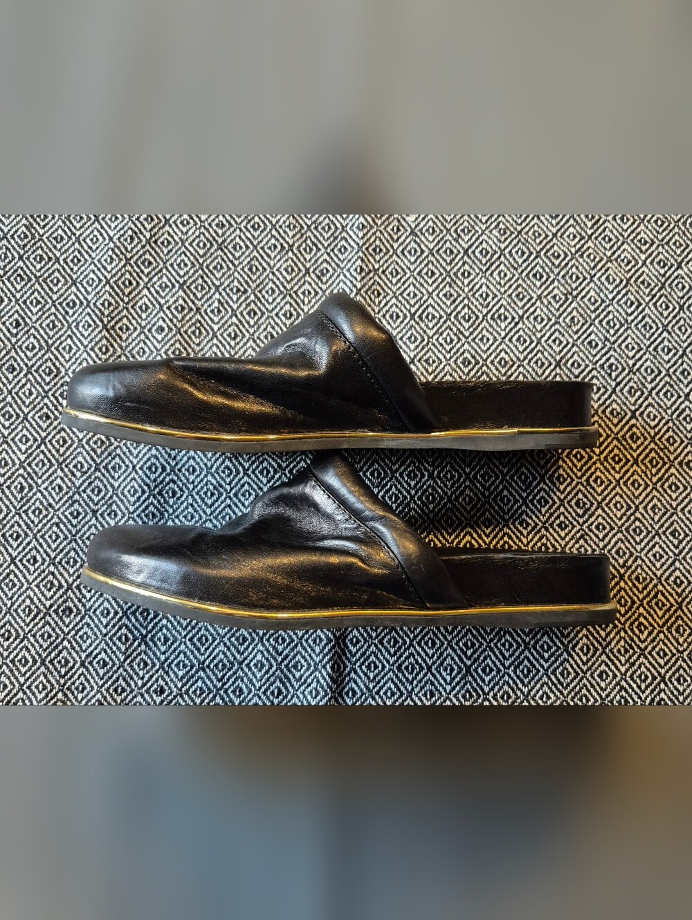 Kelsi Dagger Black And Gold Mules Size 9 - Picture 6 of 10